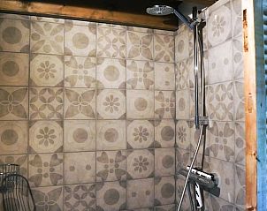 Vers ontbijt in Vakantiehuis in Schellinkhout met broodjes en fruit.