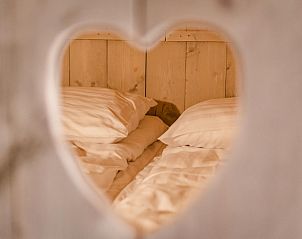 Guest house 470719 - Tent house Waddenkust - Glamping Lodge