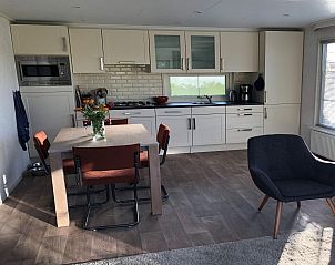 Guest house 470846 - Chalet Waddenkust - Recreatiepark Wiringherlant - Wiringher Chalet 94