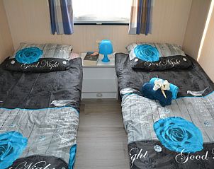 Doppelzimmer im CORIMAR-Chalet in Ballum, Ameland mit Aussicht.