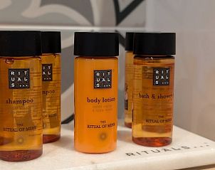 Luxe toiletartikelen in Vakantiehuisje in Schagen, Noord-Holland noord, voor een comfortabel verblijf.