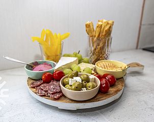 Zonsondergang bij de zee nabij NH392 vakantiehuis in Schoorl, Noord-Holland.