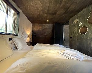 Guest house 484237 - Holiday property Noord-Holland noord - 6-persoons Duinlodge Bosrand met Laadpaal