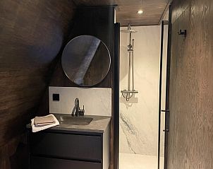 Guest house 484244 - Holiday property Noord-Holland noord - 6-persoons Duinlodge met Laadpaal & Extra Parkeerplaats