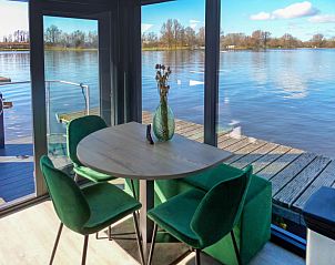 Guest house 490666 - Holiday property Noord-Holland midden - Vakantiehuis Havenlodge