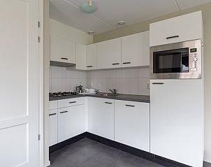 Guest house 4916177 - Chalet Noord-Holland midden - Chalet in West-Graftdijk