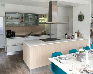 Guest house 491699 - Holiday property Noord-Holland midden - Vakantiehuis Pavilion l'etage 8