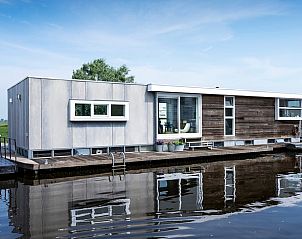 Guest house 512105 • Boat Amsterdam eo • Huisje in Broek in Waterland 