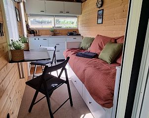 Gezellige binnenruimte van vakantiehuis in Broek in Waterland, Amsterdam eo.