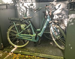 Fietsenstalling bij Huisje in Haaksbergen, vakantiehuis in Twente, Overijssel.