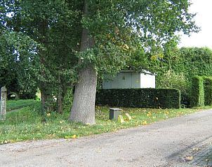 Rustige omgeving rondom Vakantiehuis in Haaksbergen, Twente, Overijssel met veel groen.