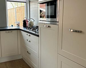 Volledig uitgeruste keuken in Huisje in Enschede, vakantiewoning in Twente.