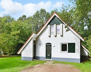 Guest house 523106 • Bungalow Twente • Landgoed De Elsgraven | 4-6-persoons bungalow | 4-6C1 