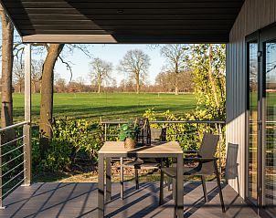Guest house 523112 - Holiday property Twente - Terras lodge met sauna en hottub