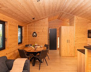 Guest house 523112 - Holiday property Twente - Terras lodge met sauna en hottub