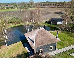 Panoramisch uitzicht op Vakantiehuis in Notter, omgeven door natuur in Twente, Overijssel.
