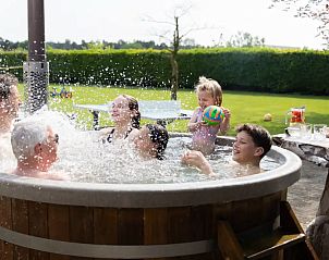 Verblijf 523838 - Bijzondere overnachtingen Twente - De Familieboerderij met kota/hottub