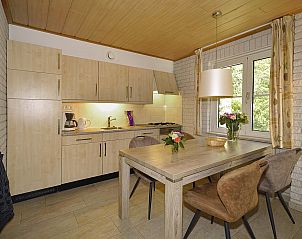 Volledig uitgeruste keuken in Boshuus Zorg vakantiehuis, gelegen in Deurningen, Twente.