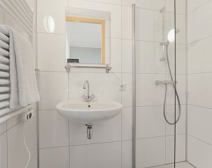 Stijlvolle douche in Sallandse Heuvelrug vakantiehuis 4B, Hoge Hexel, Twente, Overijssel.