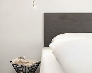 Inloopdouche in Sallandse Heuvelrug 4C, Hoge Hexel, met glazen deur en moderne afwerking.