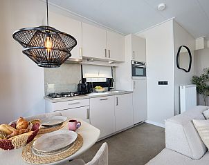 Verblijf 524626 - Vakantiewoning Twente - Happy Oak wellnesslodge met bubbeltub, ligbad, sauna en