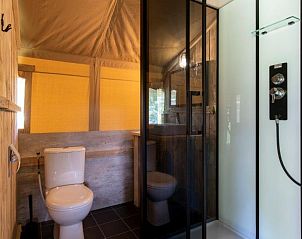 Verblijf 525309 - Tenthuis Twente - Safaritent 6 personen incl. sanitair met glijbaan