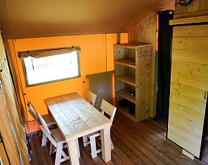 Verblijf 525314 - Tenthuis Twente - Safaritent 5 personen incl. sanitair aan het meer