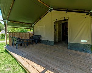 Verblijf 525315 - Tenthuis Twente - Safaritent 4 personen incl. sanitair aan het meer