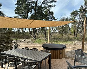 Unterkunft 526852 - Ferienhaus Twente - Boslodge met hottub & sauna