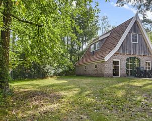 Guest house 533243 • Bungalow Salland • Landgoed De Hellendoornse Berg | 6-persoons bungalow - Notar 