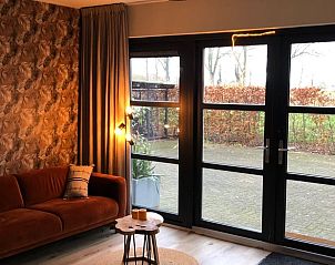 Stilvolles Wohnzimmer in Cottage in Lettele, Ferienhaus in Lettele, Overijssel.