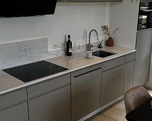 Guest house 540118 - Holiday property Vechtstreek - Vechtoever | Sauna & Buitendouche | 4 Pers