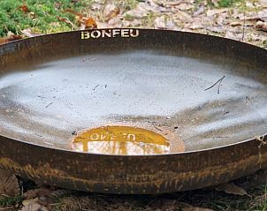 Feuerschale im Garten des Ferienhauses in Dalfsen, Vechtstreek, Overijssel fr gemtliche Abende.