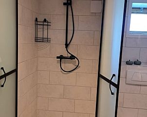 Stijlvolle douche in Vakantiehuis in Dalfsen, Vechtstreek, Overijssel.