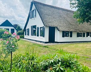Guest house 540702 - Holiday property Vechtstreek - Huisje in Lutten
