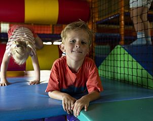 Guest house 541128 - Tent house Vechtstreek - Tenthouse