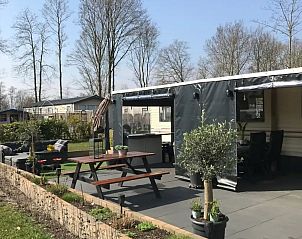 Verblijf 541415 - Stacaravan Vechtstreek - Camping De pallegarste  plek 162