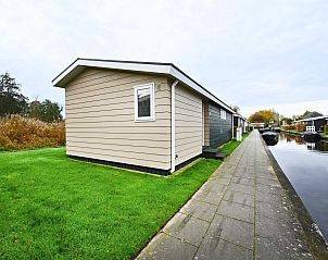 Guest house 5501100 - Chalet Noordwest Overijssel - Chalet in Giethoorn