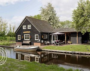 Verblijf 550126 • Vakantiewoning Noordwest Overijssel • Toplocatie! Prachtig 6 persoons vakantiehuis in Giethoorn 
