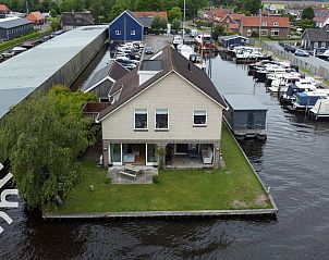 Stilvoller Kleiderschrank im Ferienhaus OV007, Giethoorn, Nordwest Overijssel, Overijssel.