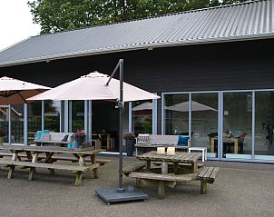 Guest house 550927 • Holiday property Noordwest Overijssel • 28P groepsaccommodatie met hottub en recreatieruimte 