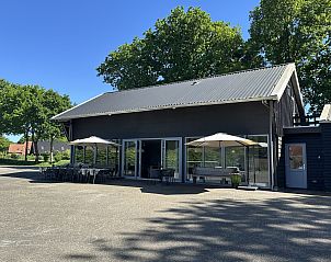 Stapelbedden in ruime kamer van vakantiehuis OV019, Paasloo, Overijssel.