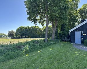 Lichte slaapkamer in vakantiehuis OV019, Paasloo, Noordwest Overijssel.