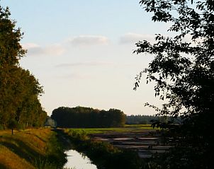 Prachtig landschap rondom Vakantiehuisje in IJhorst, met uitzicht op weidse velden in Noordwest Overijssel.