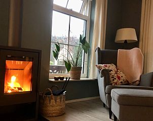 Charmant Vakantiehuisje in IJhorst met bankje voor de gevel, gelegen in Noordwest Overijssel, Overijssel.