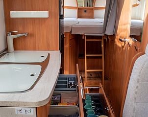 Vakantiehuis in Eesveen, praktische keuken met lades, Noordwest Overijssel, Overijssel.