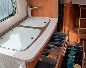 Vakantiehuis in Eesveen, keuken met moderne voorzieningen, Noordwest Overijssel, Overijssel.