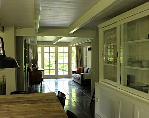 Offene Kche und Wohnzimmer im Ferienhaus in Abcoude, ideal fr einen Familienaufenthalt in Utrecht Nord.