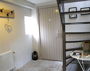 Eingang zum Ferienhaus in Abcoude mit stilvoller Einrichtung, willkommen im Norden von Utrecht.