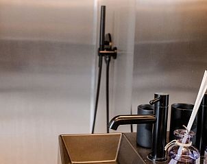 Moderne badkamer in Huisje in Amersfoort, vakantieaccommodatie in Utrecht noord.